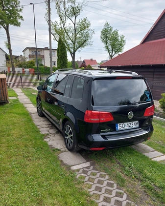 Volkswagen Touran cena 32900 przebieg: 195000, rok produkcji 2011 z Sosnowiec małe 67